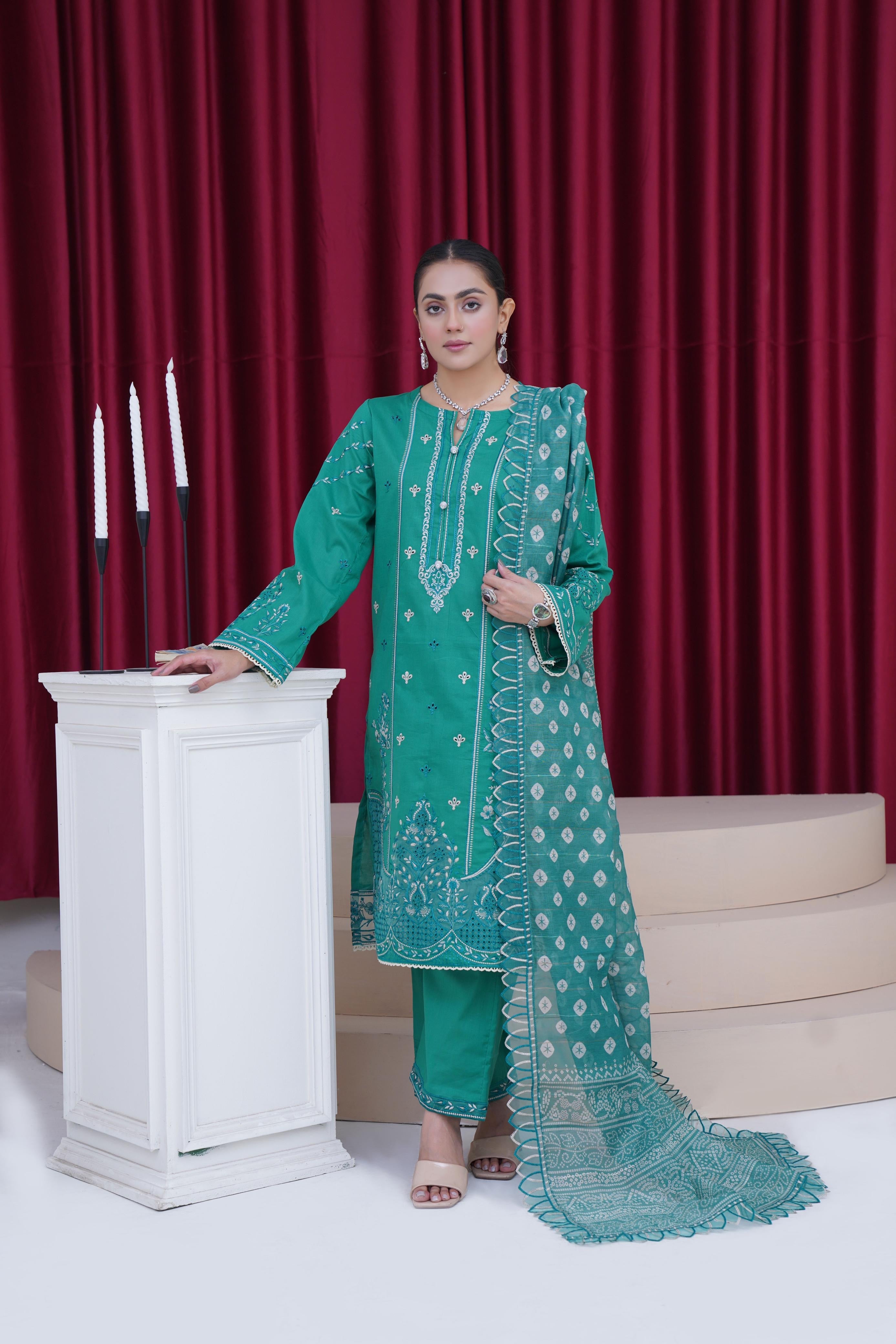 Ghani Creation Lawn 25’