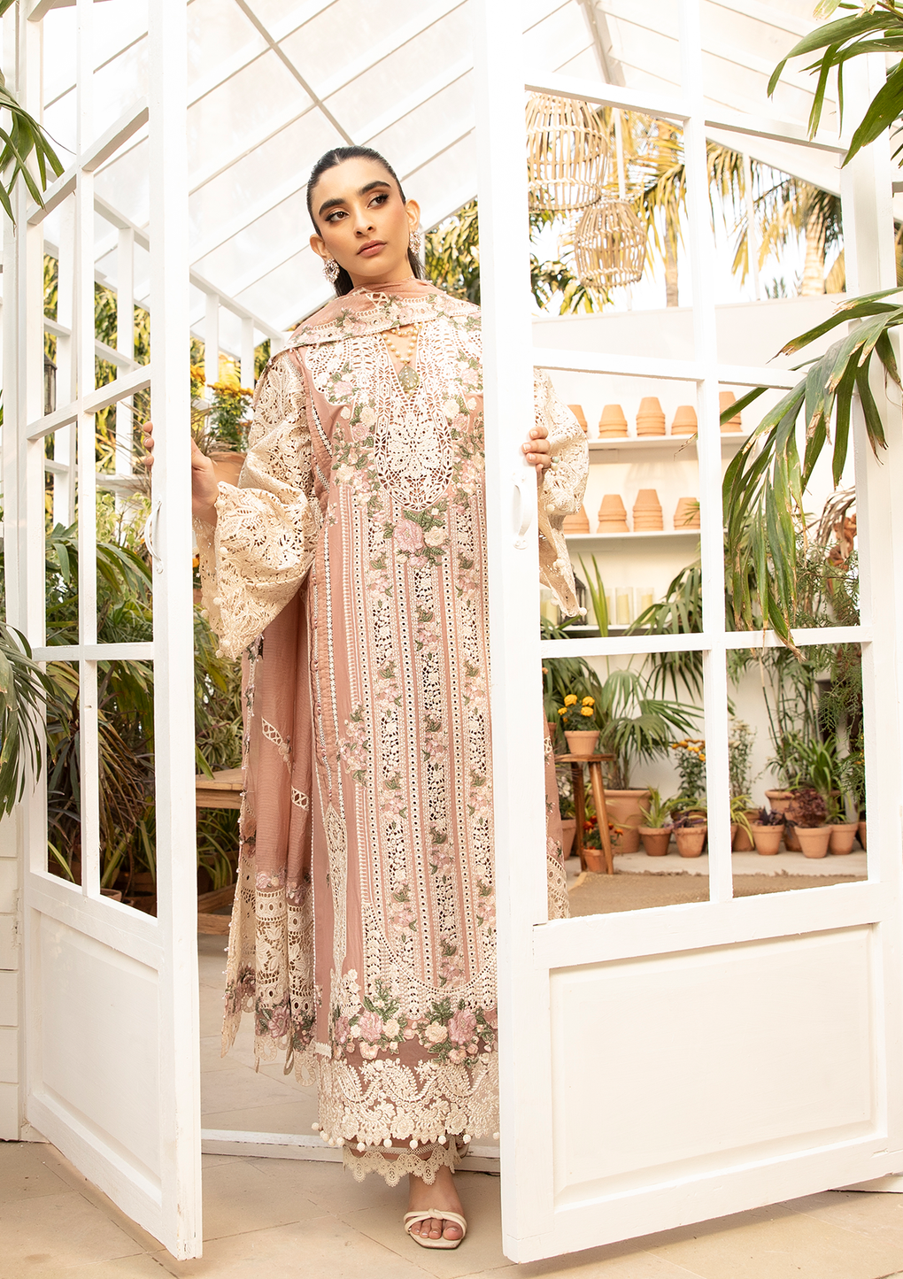 Elaf Premium Embroidered Luxury Lawn 25’