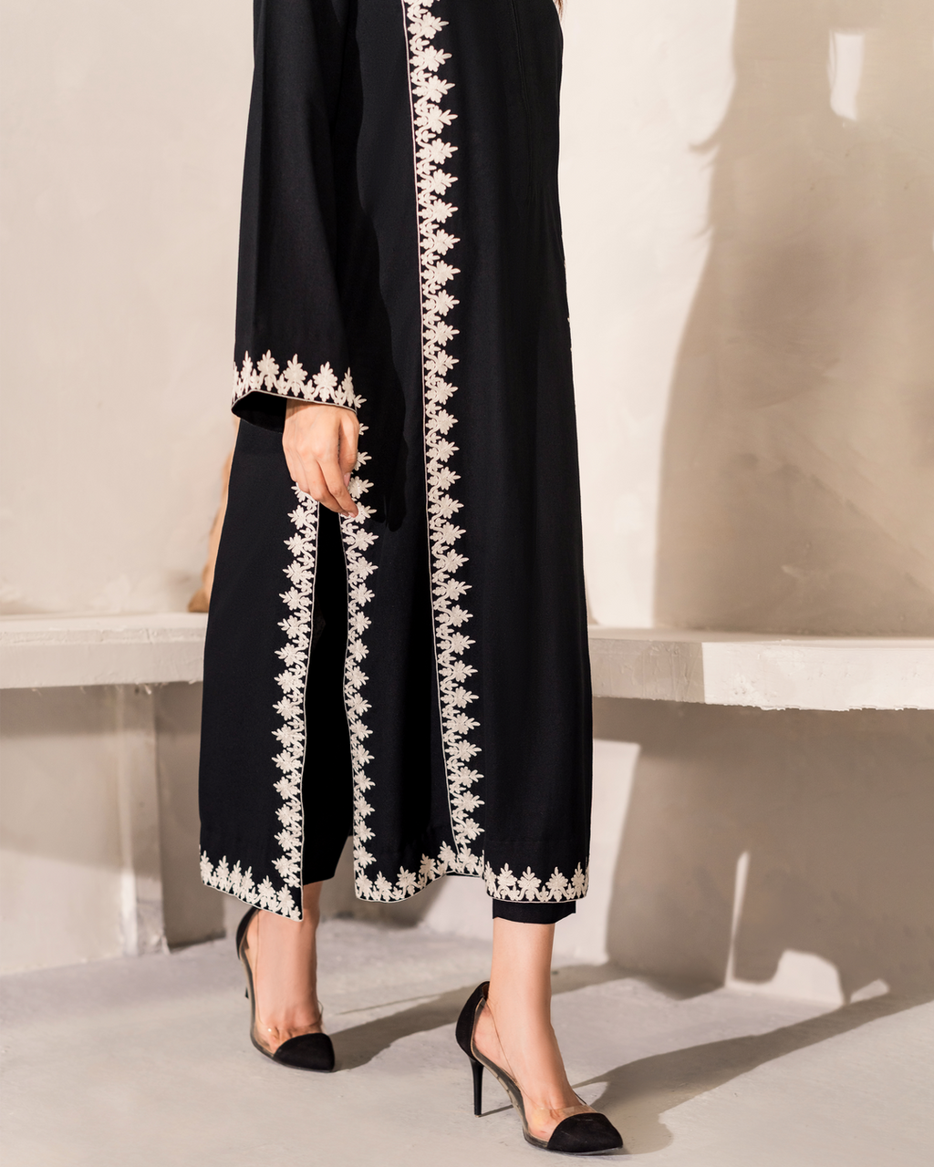 Maahe Embroidered Luxury Lawn