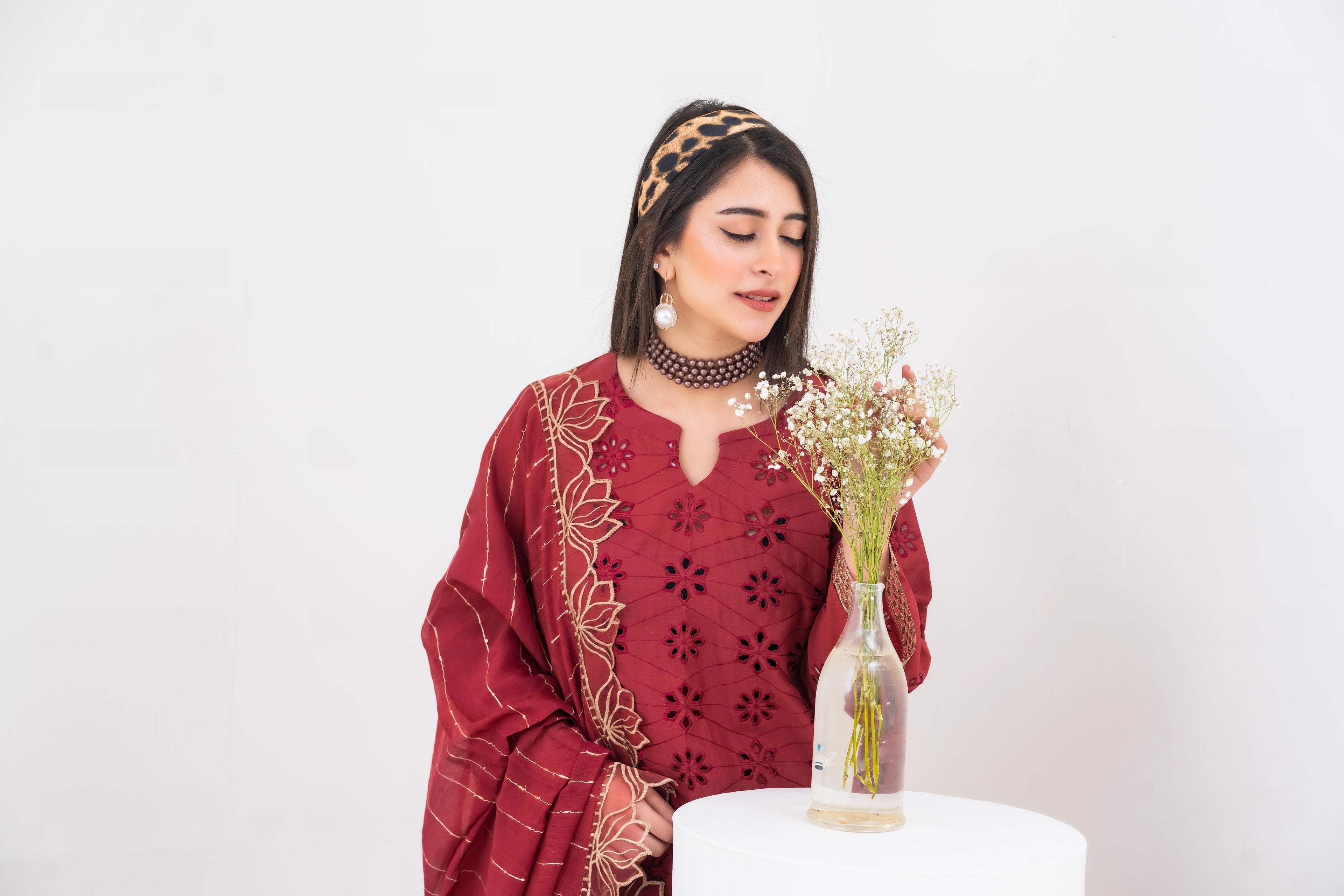 Ghani Embroidered Lawn 25’