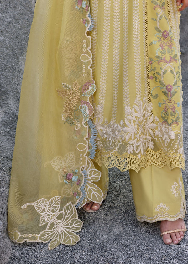 Saira Shakira Embroidered Luxury Lawn