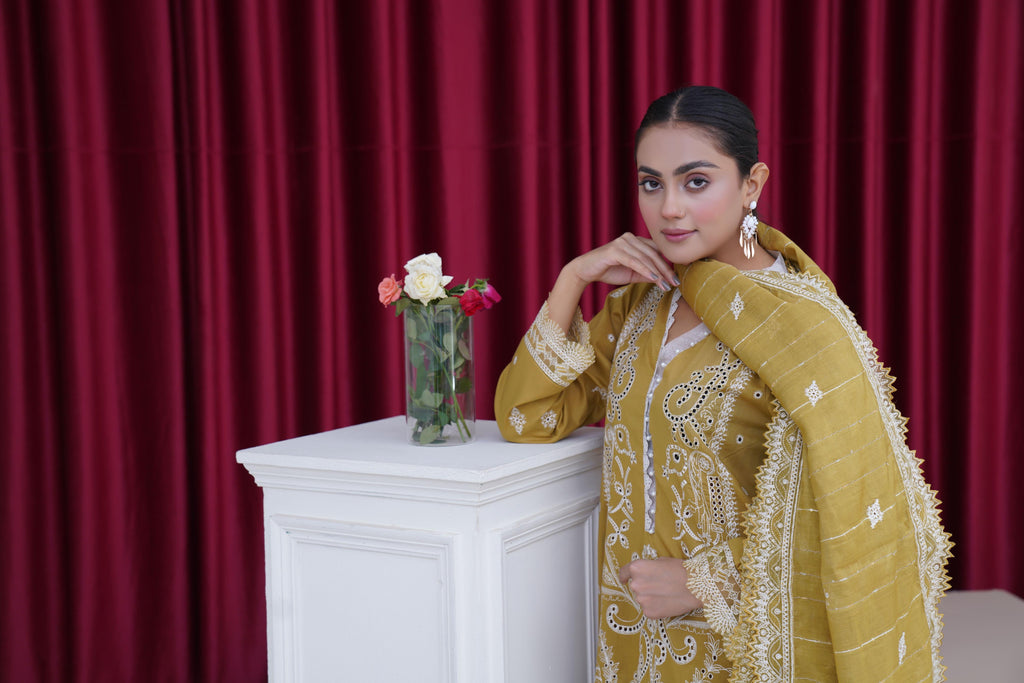 Ghani Creation Embroidered Luxury Lawn 25’