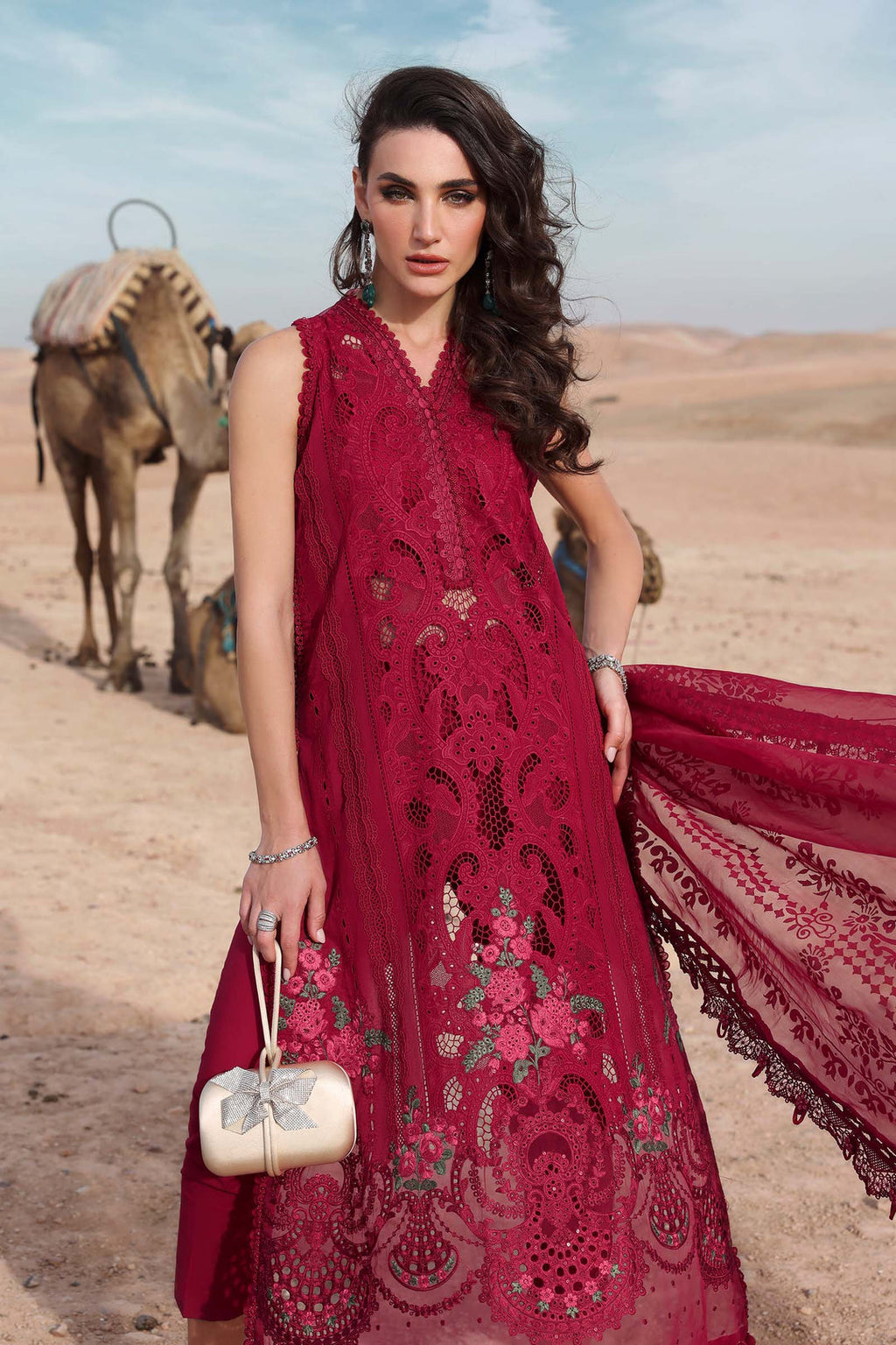 Maria B Embroidered Luxury Lawn 25’