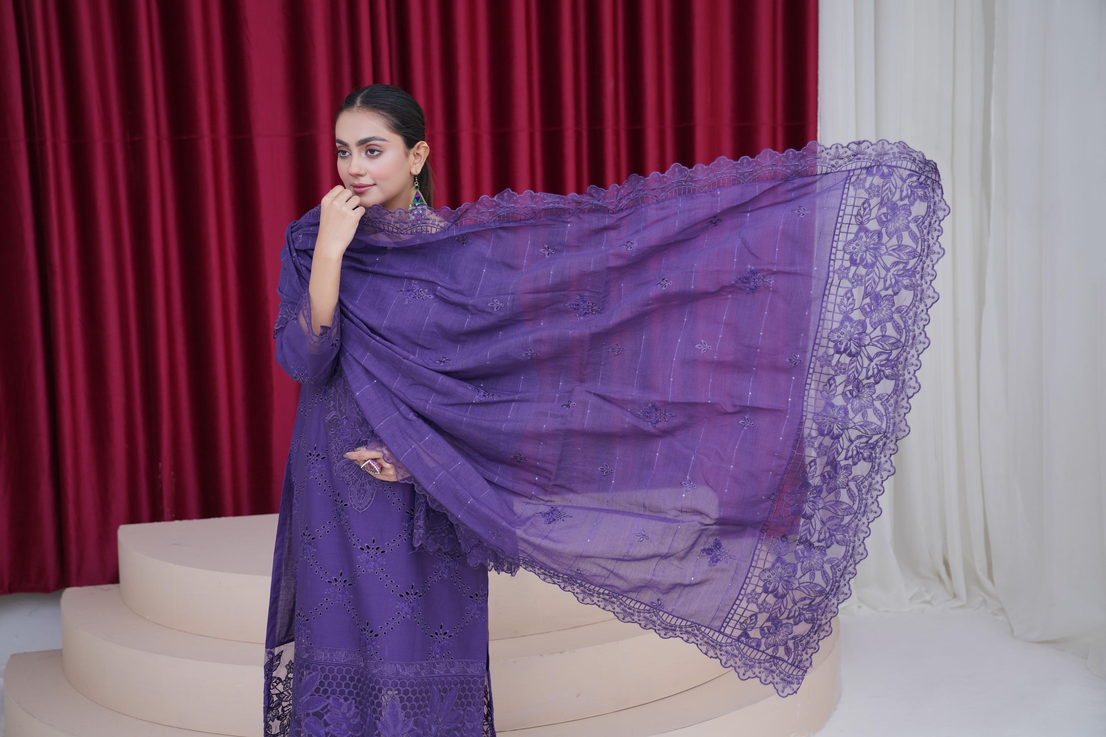 Ghani Creation Embroidered Luxury Lawn 25’