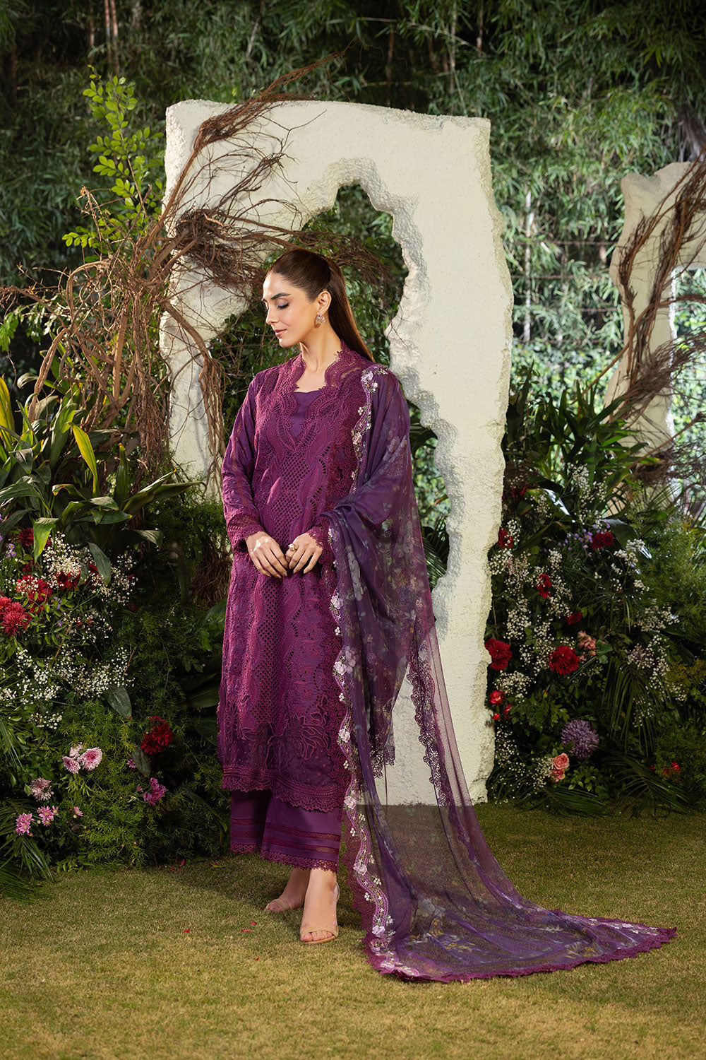 Sobia Nazir Embroidered Luxury Lawn