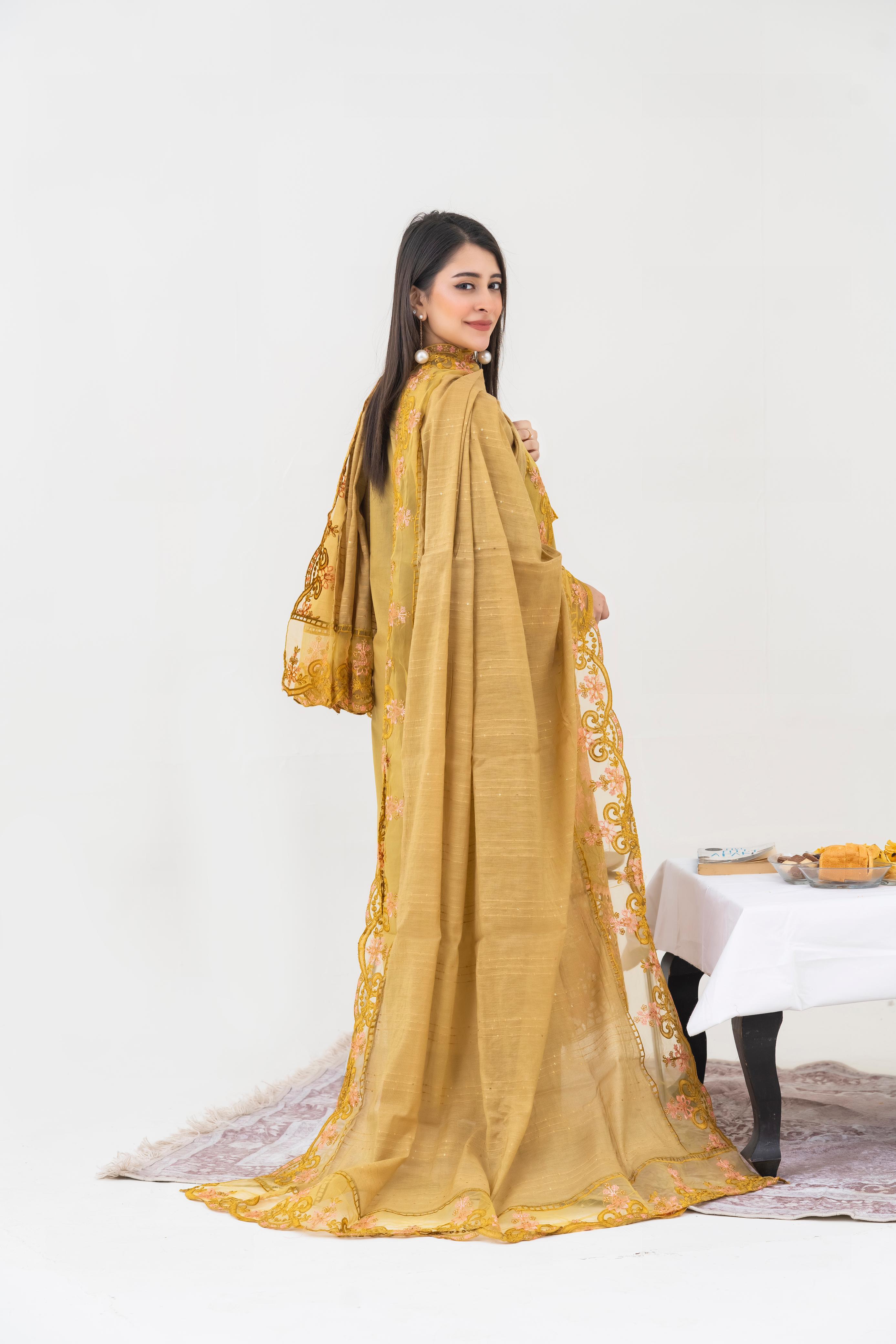 Embroidered Luxury Lawn 25’