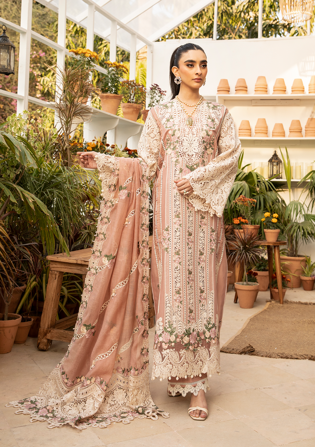 Elaf Premium Embroidered Luxury Lawn 25’