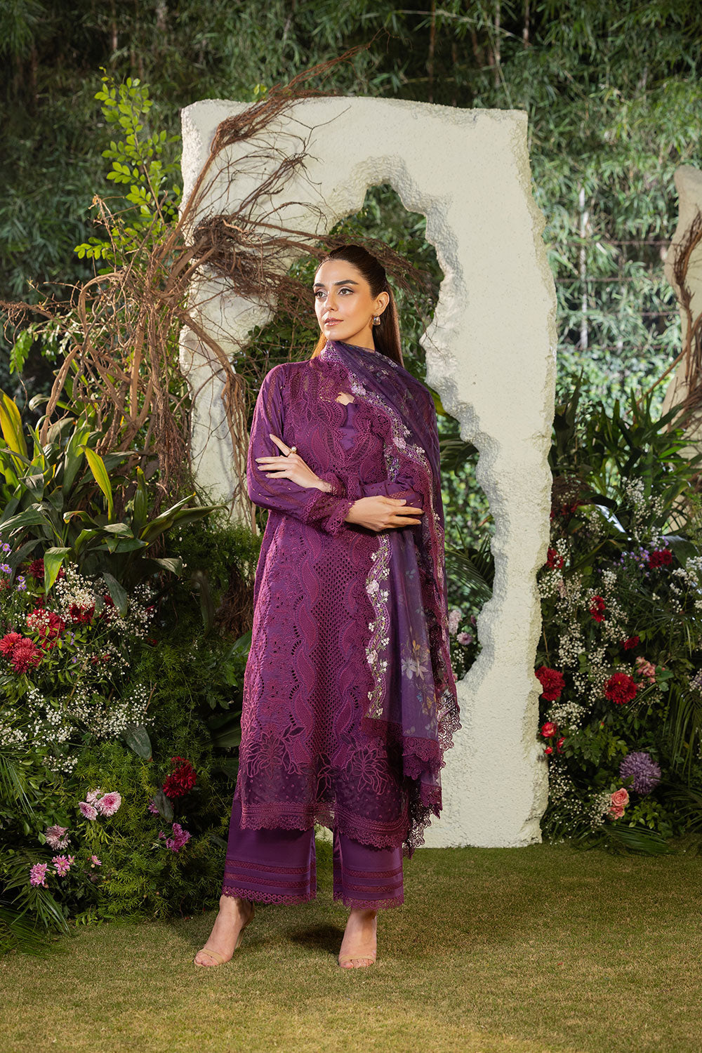 Sobia Nazir Embroidered Luxury Lawn