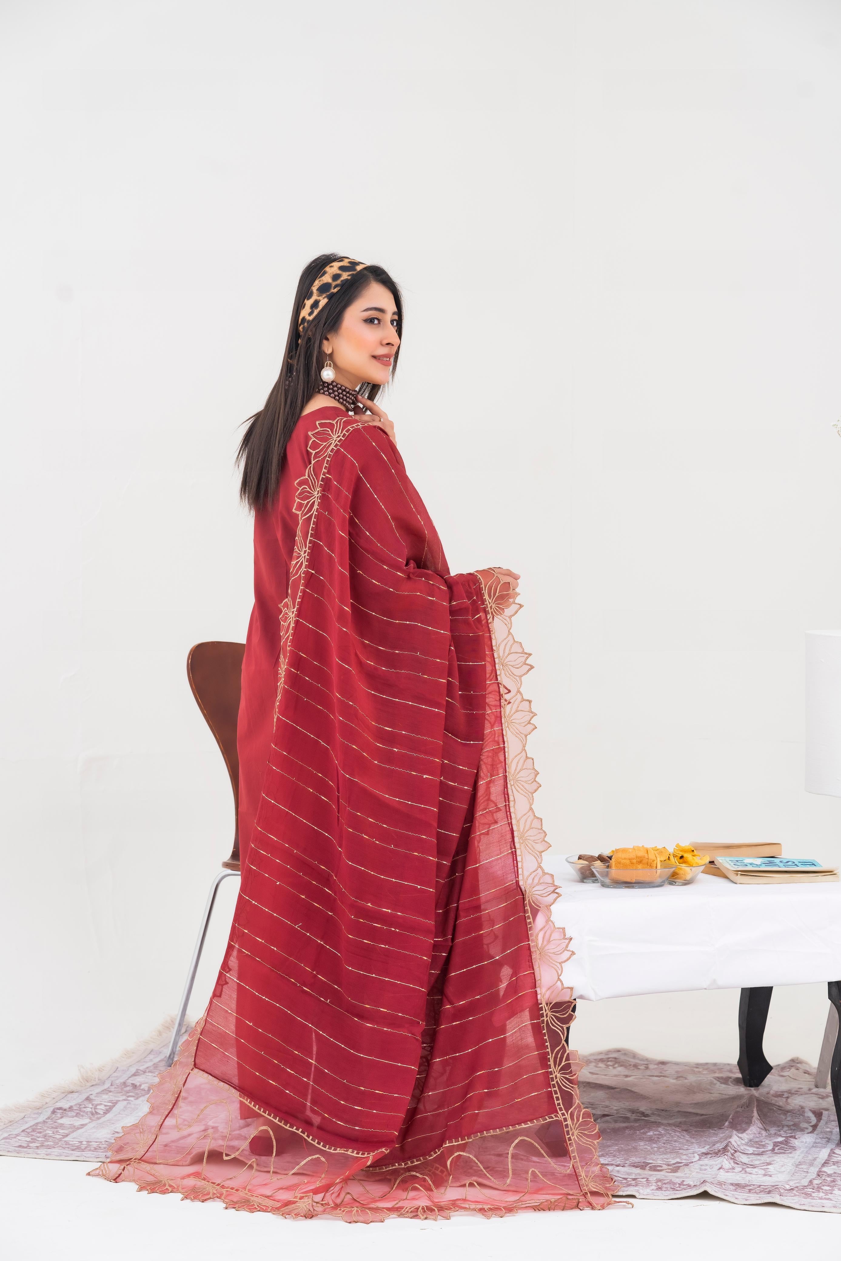 Ghani Embroidered Lawn 25’