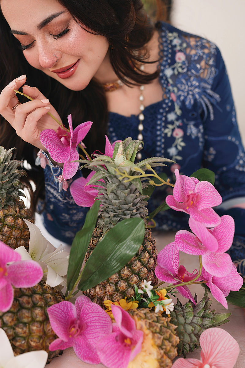 Qalamkar Sahil Luxury Lawn Esma 26’