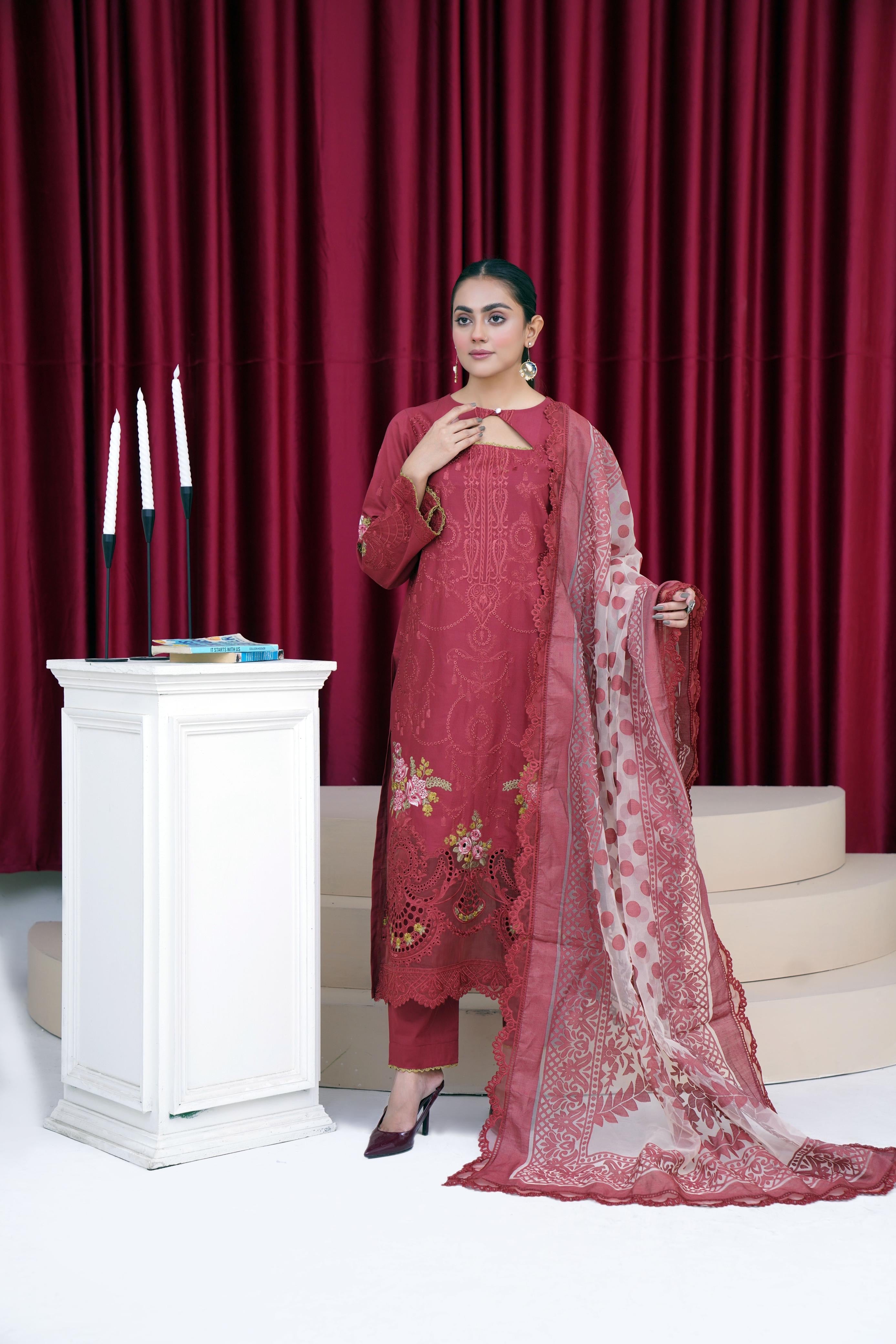 Embroidered Luxury Lawn 25’