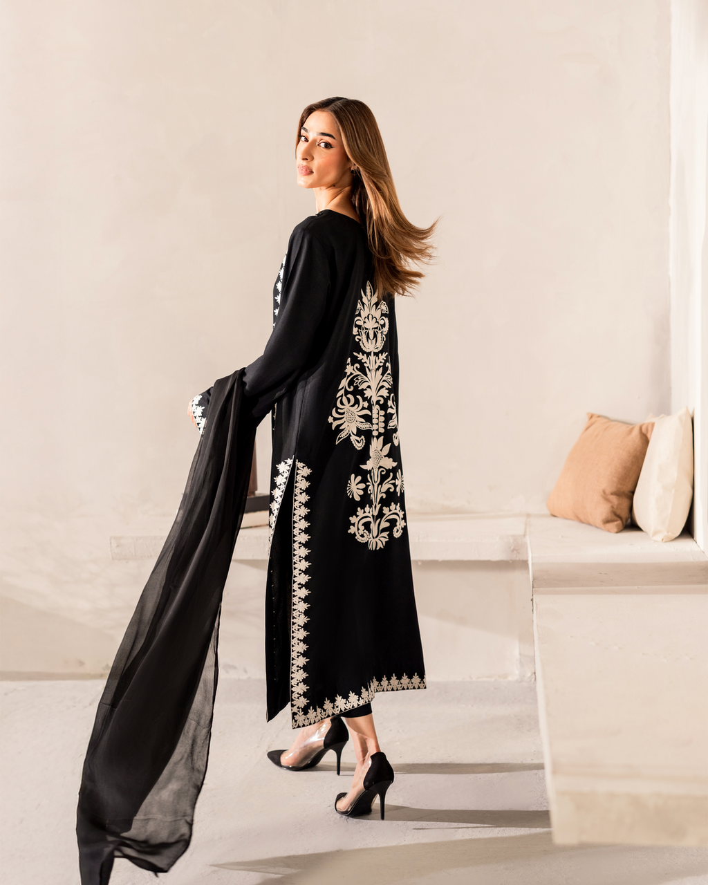 Maahe Embroidered Luxury Lawn