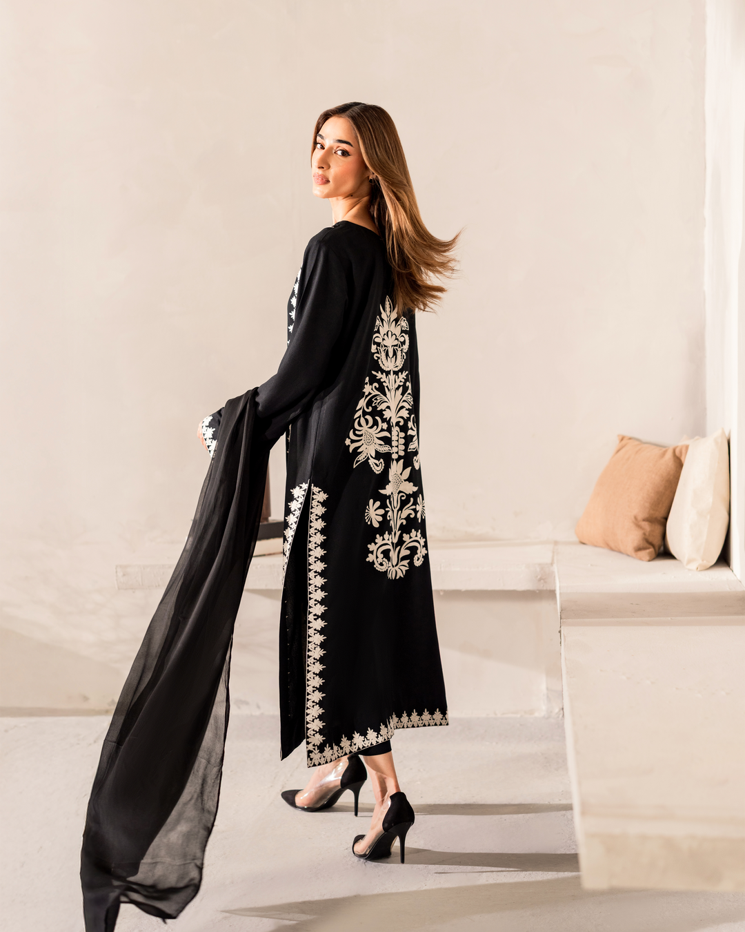 Maahe Embroidered Luxury Lawn