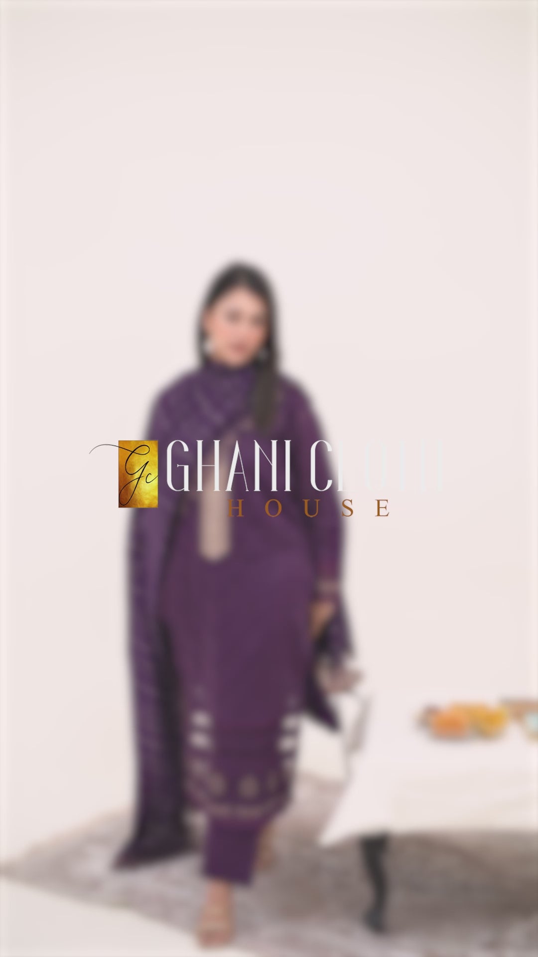 Luxury Lawn Wear 25’